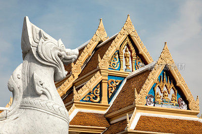 曼谷的佛寺外景，Wat Traimit